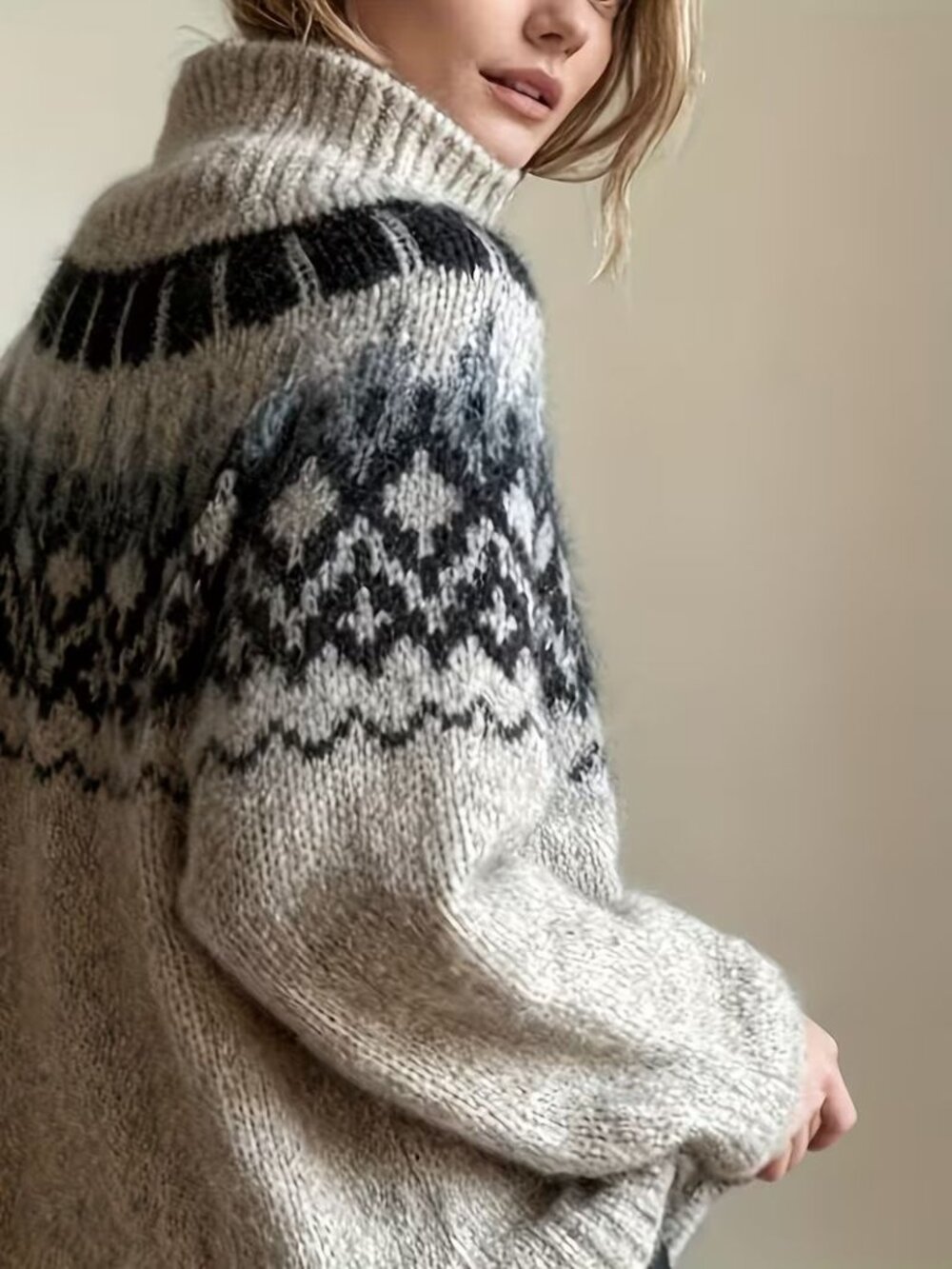 Retro Norwegian Style Pullover Sweater Multicolor